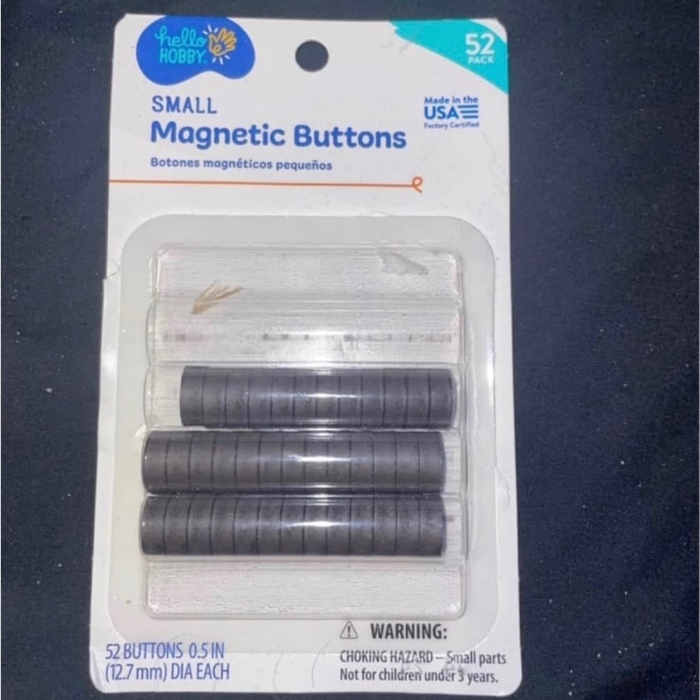 Hello Hobby Small Magnetic Buttons (OPENED)
